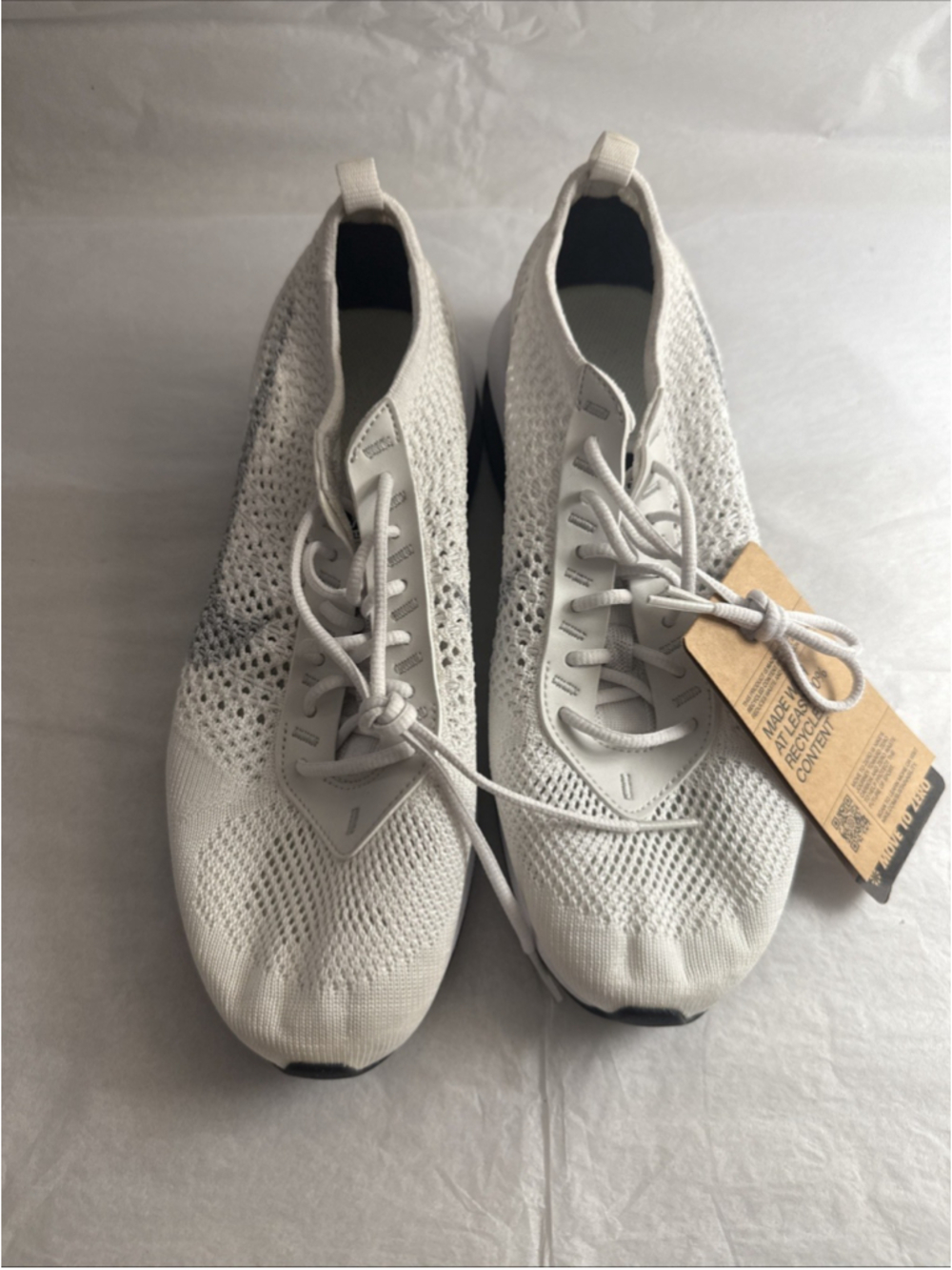 Size 8.5 - Nike Air Max Flyknit Racer Pure Platinum W - Picture 1 of 5